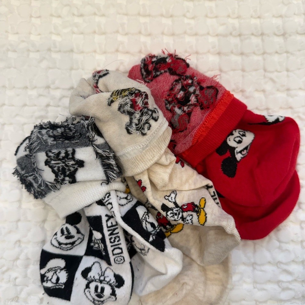 Disney Kids Mickey Mouse Sock Set - Red, Cream, Black